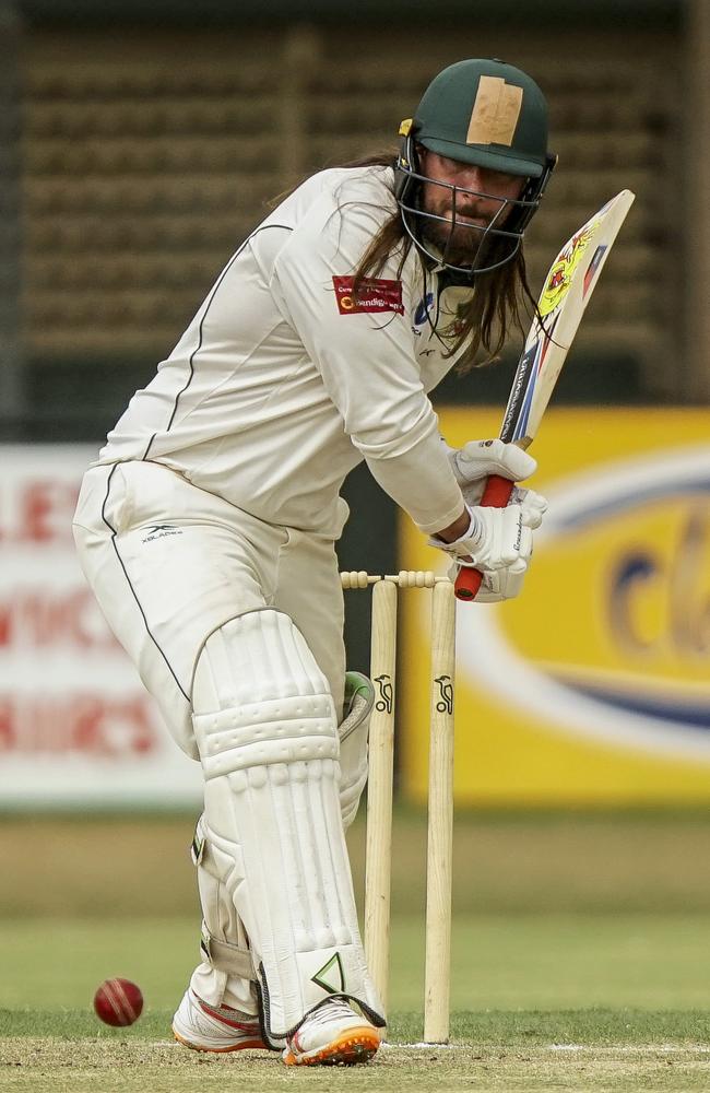 David Tantsis-Hall batting for Caulfield on Saturday. Picture: Valeriu Campan