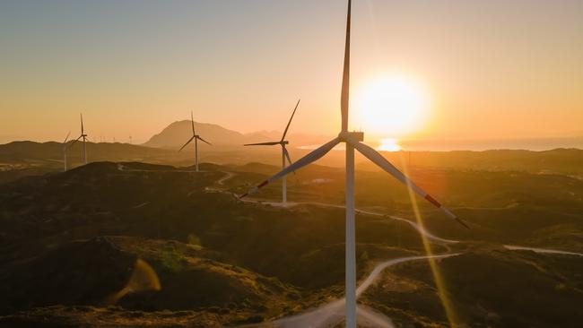 Australia has plentiful supplies of renewable wind and solar energy.