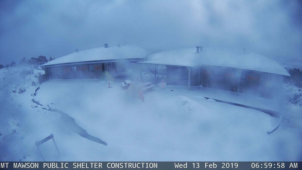 Snow at the Mt Mawson public shelter in Mt Field National Park about 7am today. Picture: MT MAWSON BASE CAM #2