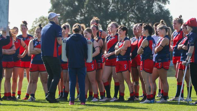 Coburg coach Liam Cavanagh talks to his players. Picture: Damian Atamian