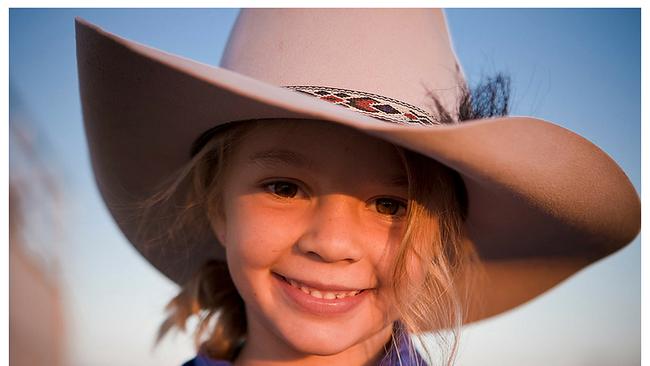 Supplied undated image obtained Wednesday, January 10, 2018 of "Dolly" Amy Jayne Everett, who was the former face of Akubra Hats. Thousands have paid tribute to the former face of Akubra Hats, "Dolly" Amy Jayne Everett, who took her own life at just 14 after being bullied. Father Tick Everett used Facebook to describe his grief, saying his beloved daughter felt she had no other option to "escape the evil in this world". (AAP Image/Facebook, Akubra Hats) NO ARCHIVING, EDITORIAL USE ONLY