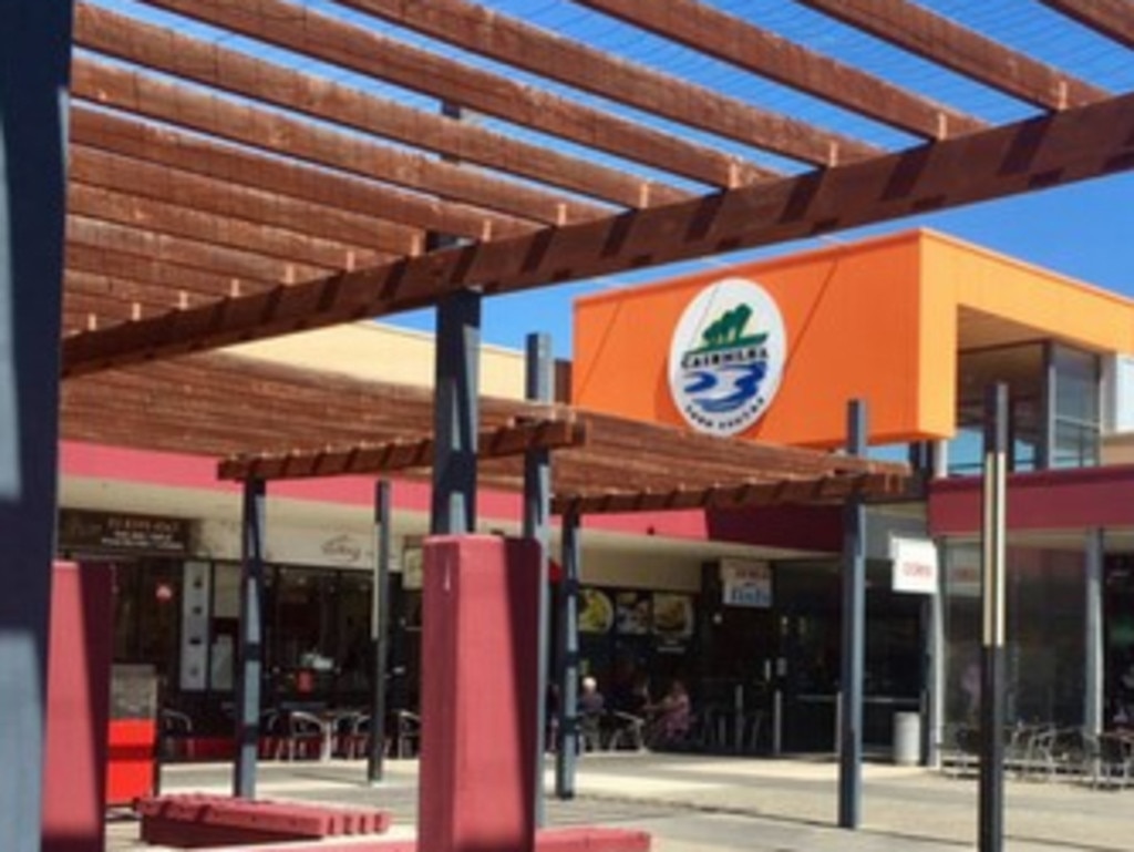 Police Investigate Teen Stabbing At Cairnlea Town Centre 