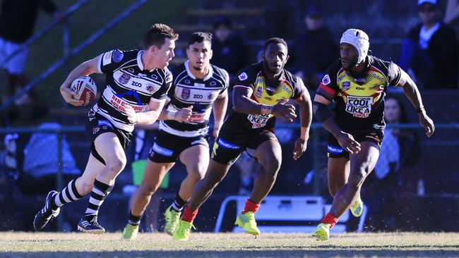 Shaun Carney playing in the ISC against Papua New Guinea last year. Picture: SMP Images