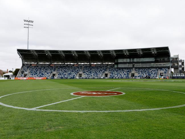 BALLARAT, AUSTRALIA - MARCH 24: A general view before the 2024 AFL Round 02 match between the Western Bulldogs and the Gold Coast SUNS at Mars Stadium on March 24, 2024 in Ballarat, Australia. (Photo by Dylan Burns/AFL Photos via Getty Images)