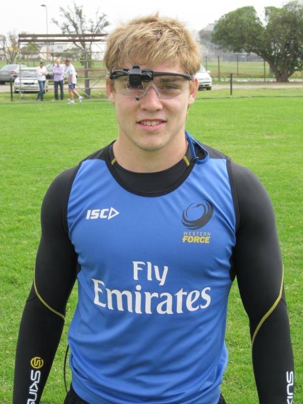 James O’Connor at a Western Force training session wearing his Mobile Eye glasses designed to help improve his goalkicking.