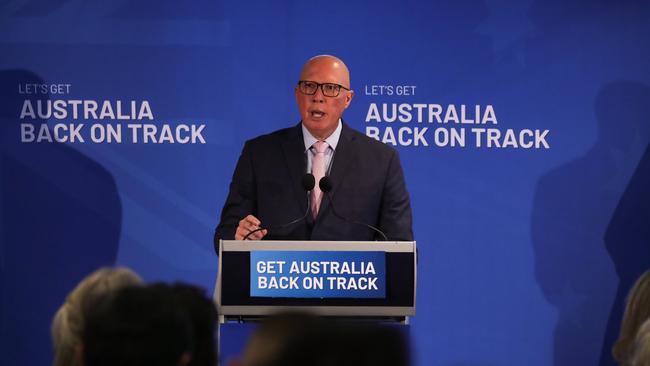 SYDNEY, AUSTRALIA : NewsWire Photos - JANUARY 21 2025;  The Leader of the Opposition Peter Dutton is in West Ryde, and makes a speech at the Liberal Party Rally in support of Bennelong, Parramatta. Picture: NewsWire/ Gaye Gerard