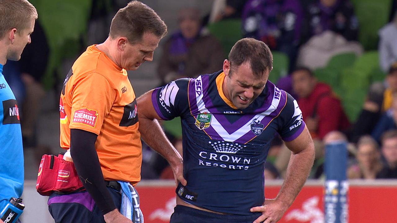 Cameron Smith injures his back.