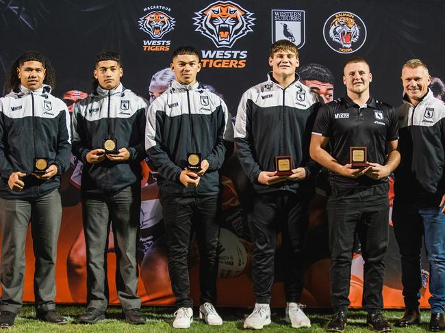 Western Suburbs Magpies Harold Matthews award winners (from left) Luke Laulili'i, Denzel Schaafhausen-Mino, Pheonix Godinet, Cooper Clarke, Kohen Lewis and Robbie Mears (coach). Picture: Contributed