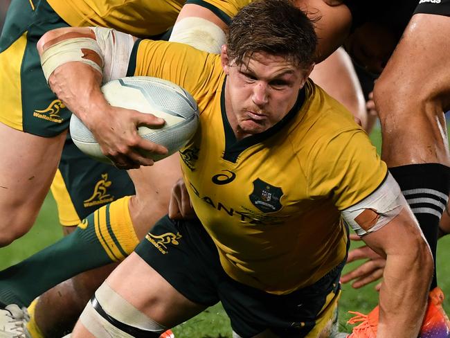 MichaelHooper of the Wallabies with possession during the Bledisloe Cup match between the New Zealand All Blacks and the Australian Wallabies  at Eden Park in Auckland, New Zealand, Saturday, August 17, 2019. (AAP Image/Dave Hunt) NO ARCHIVING, EDITORIAL USE ONLY