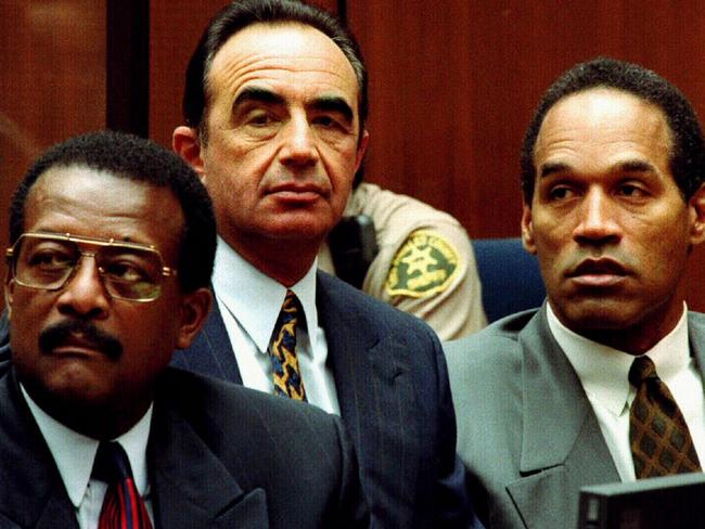 Lawyer for OJ Simpson Robert Shapiro in court 07/11/94 during a preliminary hearing in which the Superior Court Judge decided to allow remote TV camera coverage of the double murder trial.