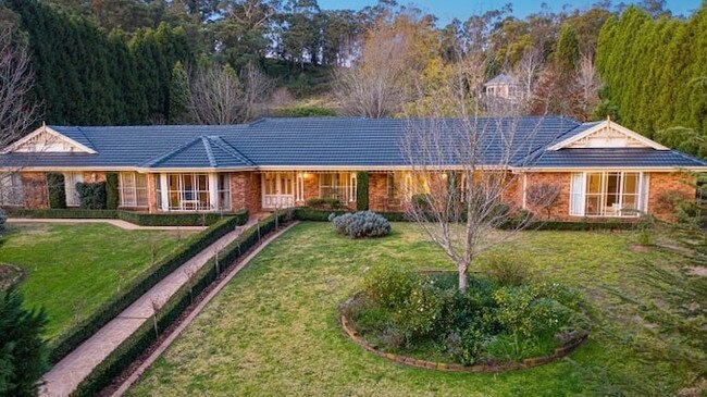 Sherwood Park in Bowral is a sprawling home fit for large group.