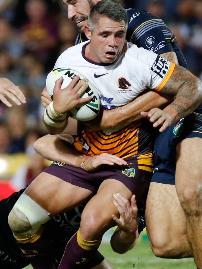 Second row: Corey Parker (Logan Brothers). (AAP Image/Michael Chambers)