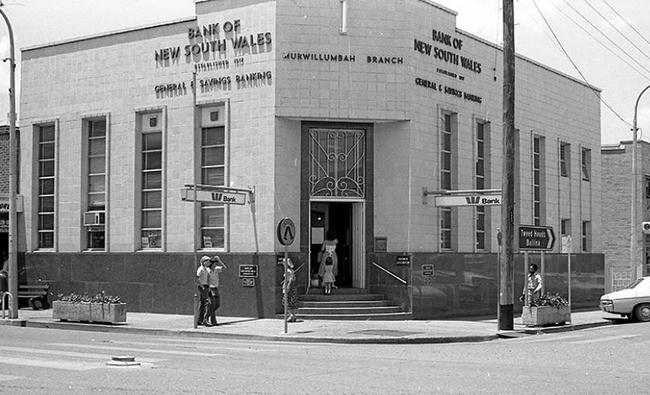 An exterior shot of the Murwillumbah bank. Bruce Devine/Daily News. Picture: Daily News photographer Bruce De