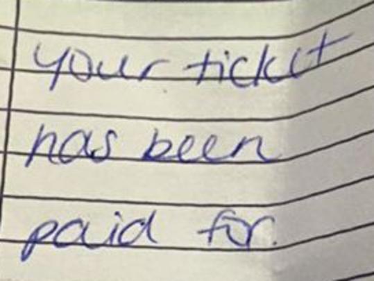 Waitress’s note to grieving couple