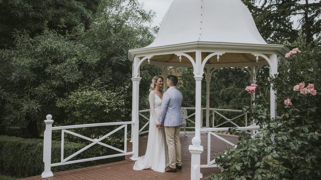Templewood House venue allows couples to bring in their own caters. Picture: Two Tell a Tale