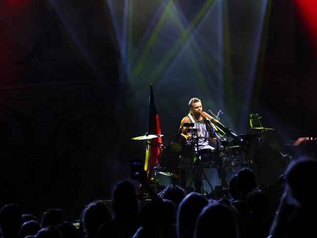 Xavier Rudd performs for a large crowd at Munro Martin Parklands during his Freedom Sessions Australian tour. Picture: Brendan Radke