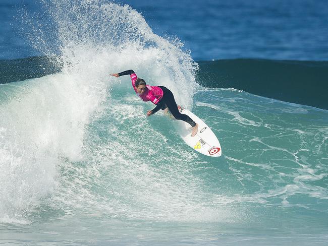 Fellow Aussie Nikki Van Dijk knocked Fitzgibbons out of the Cascais Pro.