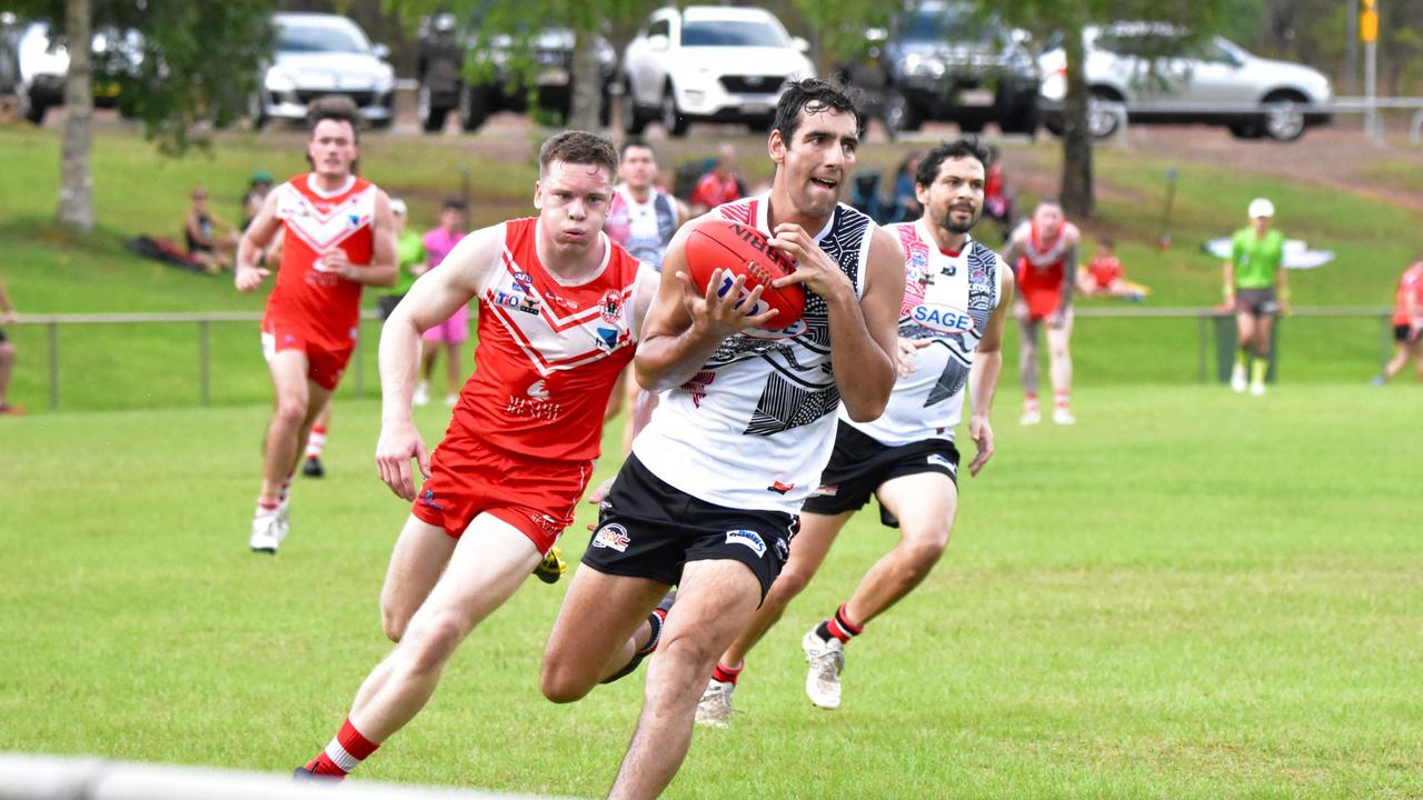 Southern Districts and Waratah meet in a top of the table clash in Round 12. Picture: Tymunna Clements / AFLNT Media