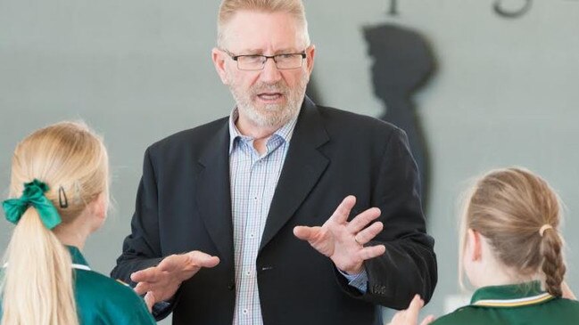 Coomera MP Michael Crandon talking to students at a northern Gold Coast school.