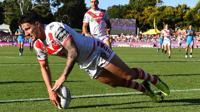 Gareth Widdop scored the third highest ever SuperCoach scored against the Titans.