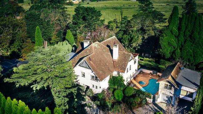 Rose Manor, in the NSW Southern Highlands, is suited to modern living.