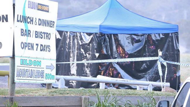 Police at the scene of the brawl at Goulburn Valley Highway in Eildon. Picture: Patrick Herve.