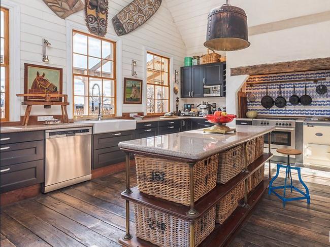 Mill Pond Farm’s spacious country kitchen.