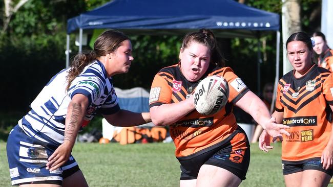 The Herbert River Crushers Women’s team drew 20-20 with Townsville Brothers in a hard-fought contest in Ingham on Saturday. Picture: Cameron Bates