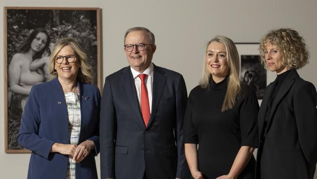 Anthony Albanese and Jodie Hayden with Penny Fowler, left, and Bree Pickering. Picture: NCA NewsWire/Martin Ollman