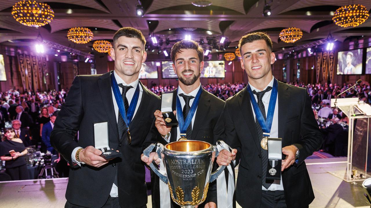 Collingwoods Josh Daicos (centre) with runners up Nick Daicos and Brayden Maynard after winning the Copeland Trophy. Photo: Aaron Francis / Herald Sun.