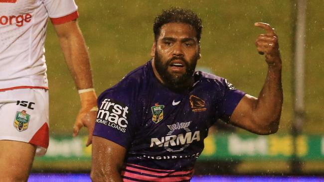 Thaiday managed to crash across for a try.