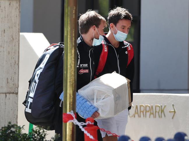 MELBOURNE, AUSTRALIA- NewsWire Photos JANUARY 20, 2021. Tennis players and coaching staff return from training to a quarantine hotel in Melbourne for the Australian Open: Picture: NCA NewsWire/ David Crosling