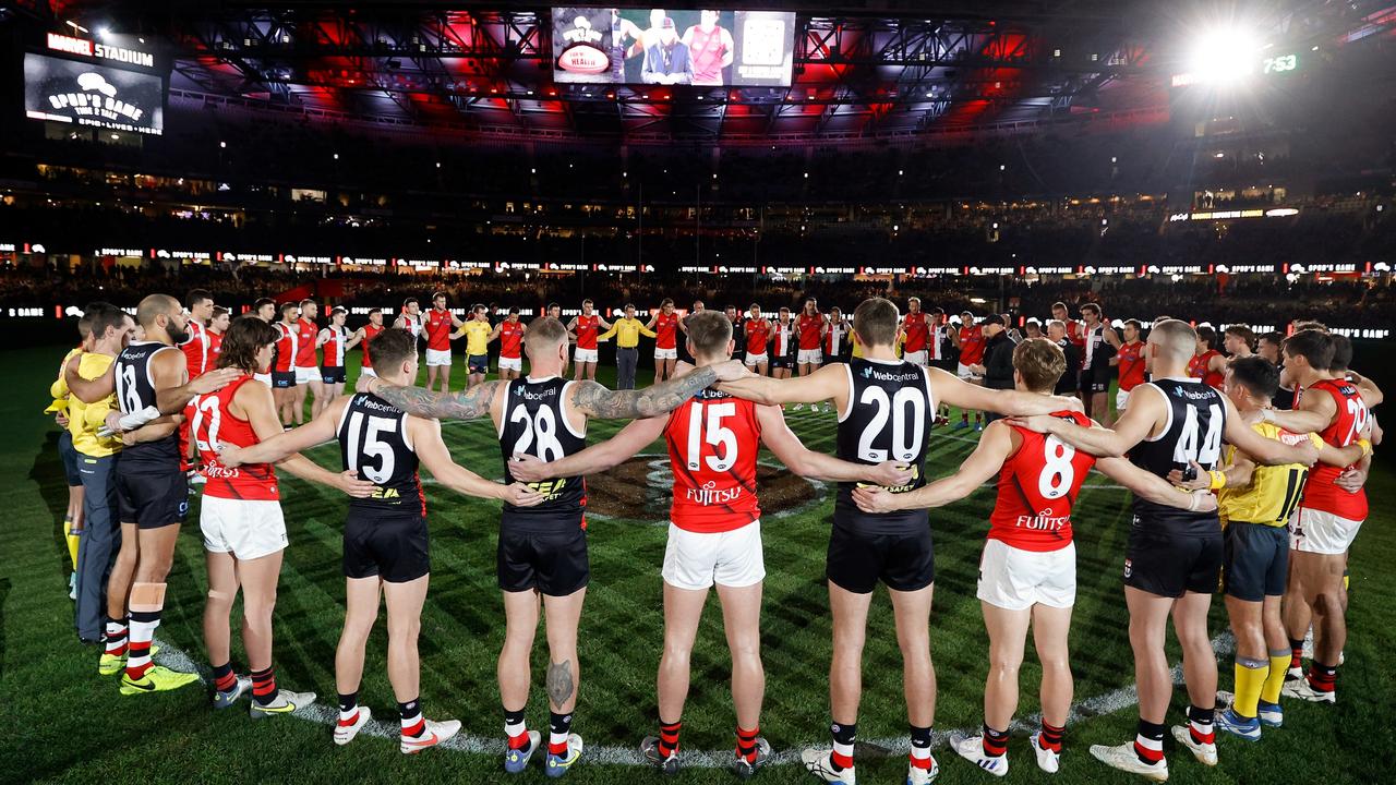 A show of unity before battle. Picture: AFL Photos/Getty Images