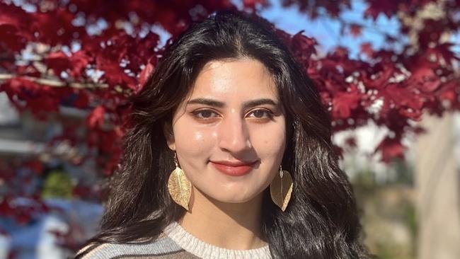 Hira Ghumman, UNSW medical student stranded in Canada by COVID-19 travel restrictions.