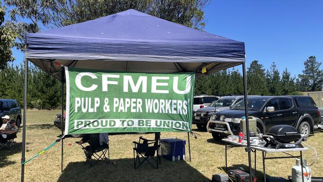 Workers camped outside Opal’s Maryvale paper mill during the 30-day lockout. Picture: Jack Colantuono