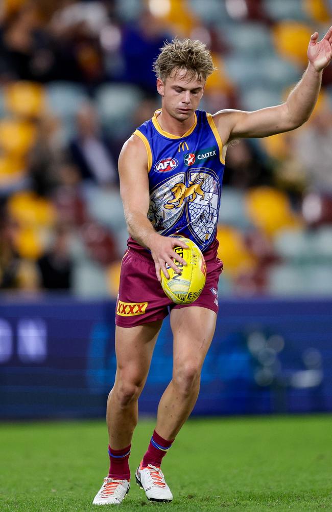 Harry Sharp was one player highlighted as getting away with running too far on the weekend. Picture: Russell Freeman/AFL Photos via Getty Images.