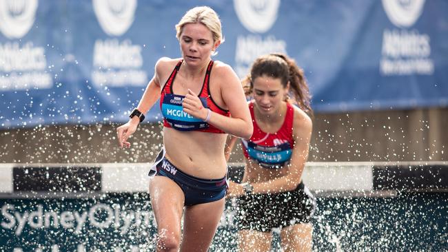 2000m Steeplechase U 20 winner Allegra McGivern from UTS North