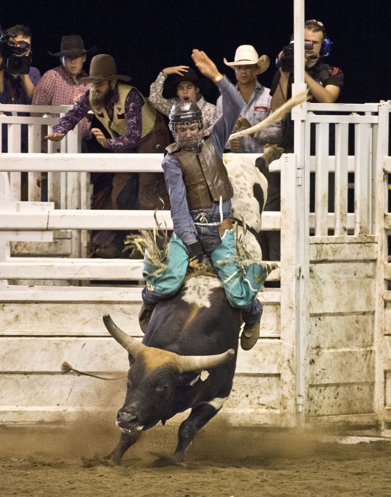 Rural Weekly Pbr Bullride 