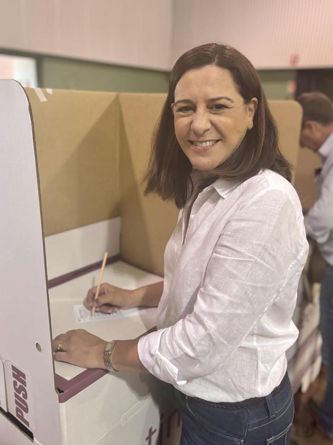 QLDVOTES24: LNP Nanango MP Deb Frecklington casts here vote in Wondai on election day.