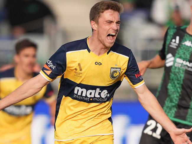 MELBOURNE, AUSTRALIA - APRIL 13: Max Balard of the Mariners celebrates scoring a goal during the A-League Men round 24 match between Western United and Central Coast Mariners at Regional Football Facility, on April 13, 2024, in Melbourne, Australia. (Photo by Daniel Pockett/Getty Images)