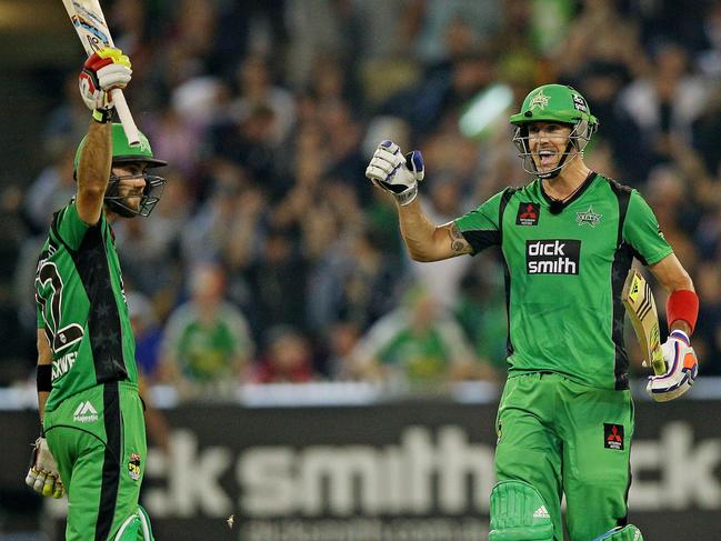 Kevin Pietersen (right) celebrates as Glenn Maxwell brings up 50 for the Melbourne Stars. Picture: Colleen Petch.