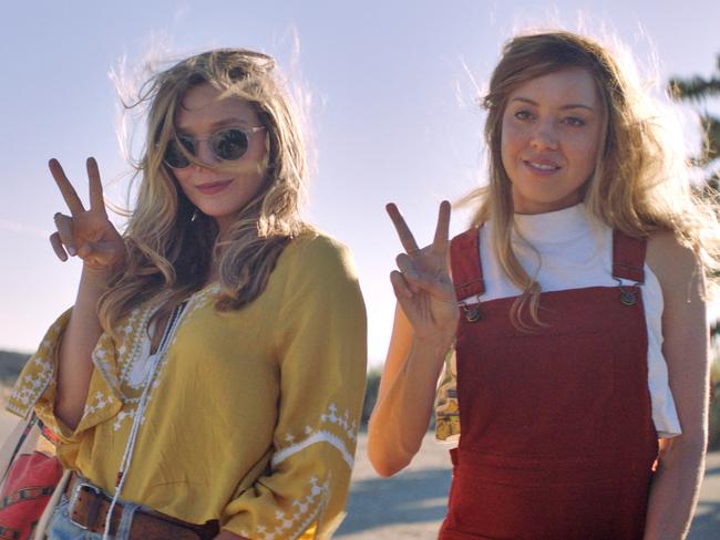 Elizabeth Olsen and Aubrey Plaza in Ingrid Goes West.