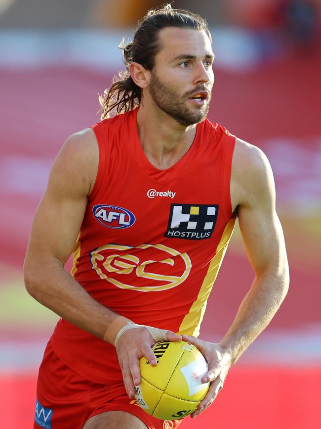 The Gold Coast Suns jumper gets a big thumbs down. Picture: Michael Klein