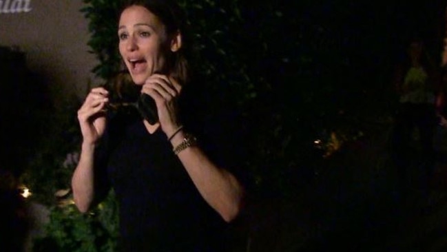 “How ‘bout that?” ... Jennifer Garner responds to pregnancy rumours.