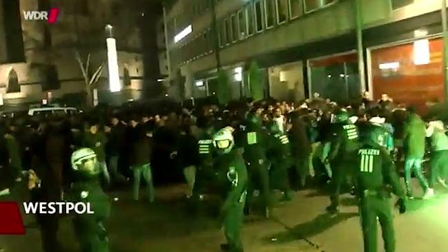 Cologne New Year Sexual Assaults Update Police Unable To Make Arrests Au 