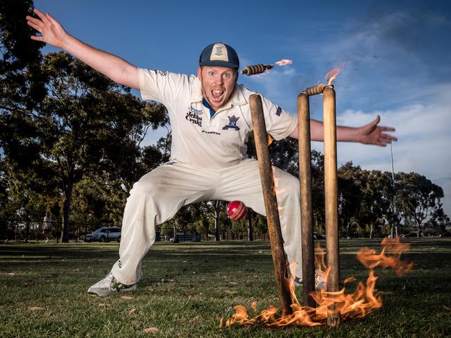 Suburban Melbourne bowler enjoys ‘ridiculous hour of cricket’ | Herald Sun