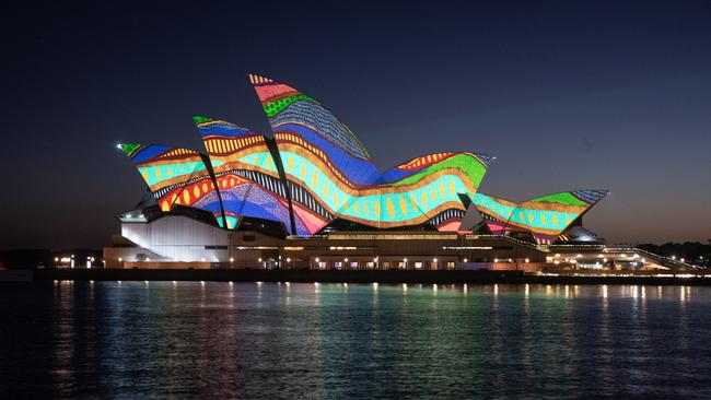 SYDNEY, AUSTRALIA – NCA NewsWire Photos January, 26, 2021 Dawn Projection on Sydney Opera House Picture: NCA NewsWire/Flavio Brancaleone