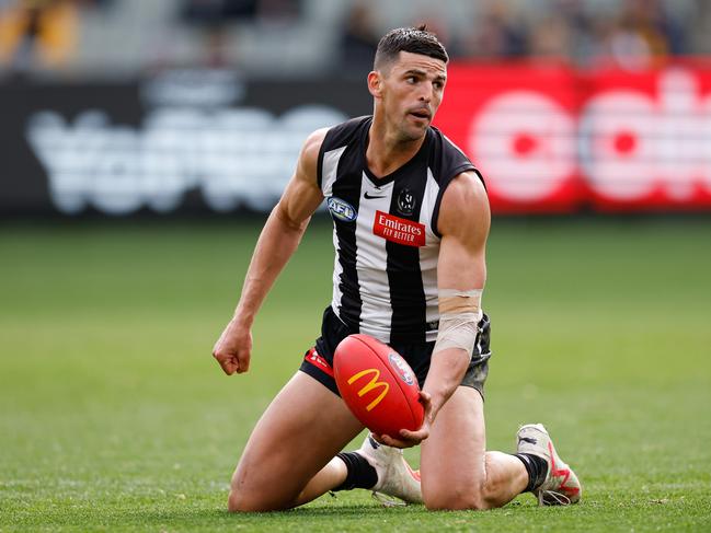 Scott Pendlebury kicked the opening goal. Picture: Dylan Burns/AFL Photos via Getty Images.