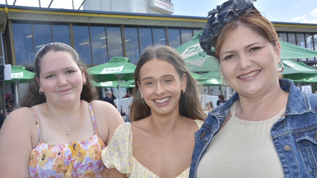 Emilia Bates, Shontae Doggen and Peita Canning at the 2023 Audi Centre Toowoomba Weetwood race day at Clifford Park Racecourse.