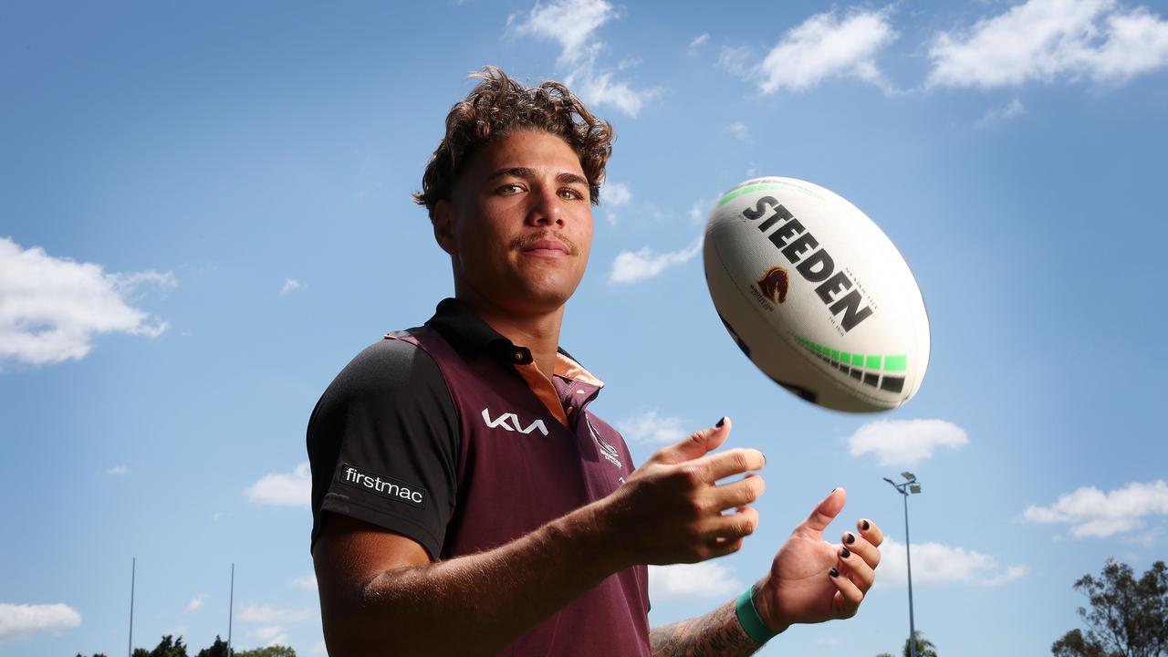 NRL 2024: Reece Walsh signs new deal to stay with the Broncos | news.com.au  — Australia's leading news site